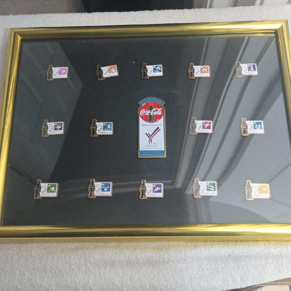 Vintage 1994 Coca-Cola Victoria Commonwealth Games Framed Pin Set (15 Pins) - Picture 1 of 9